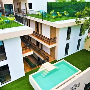https://hotel-plaza-by-kavia.hotelsmerida.org