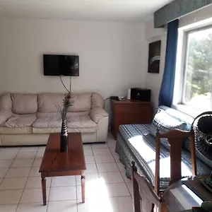 https://one-bed-room-apartment-one-studio-in-ochi-rios.hotelsochorios.net